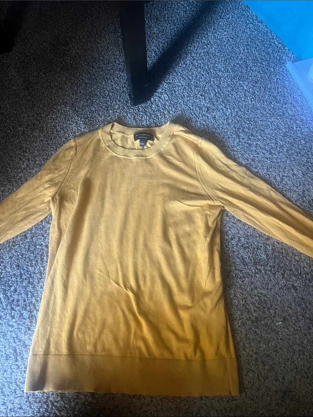 Banana Republic Mustard Yellow Lightweight Crewneck Sweater